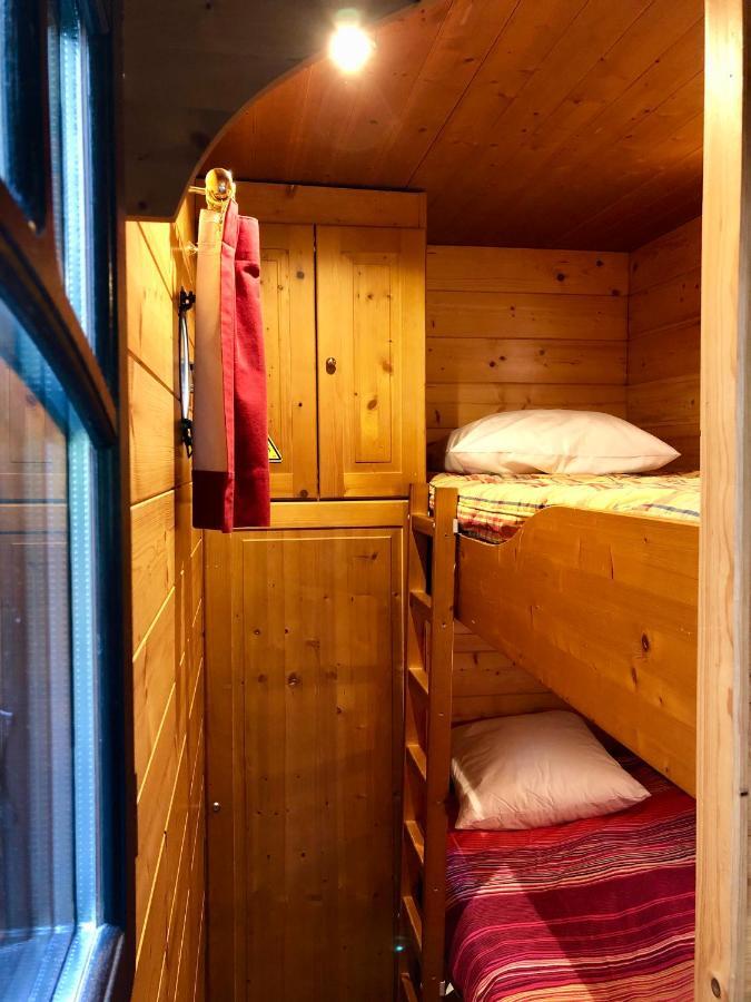 Millygite Roulotte - 4 Seasons Chalet-On-Wheels Extérieur photo